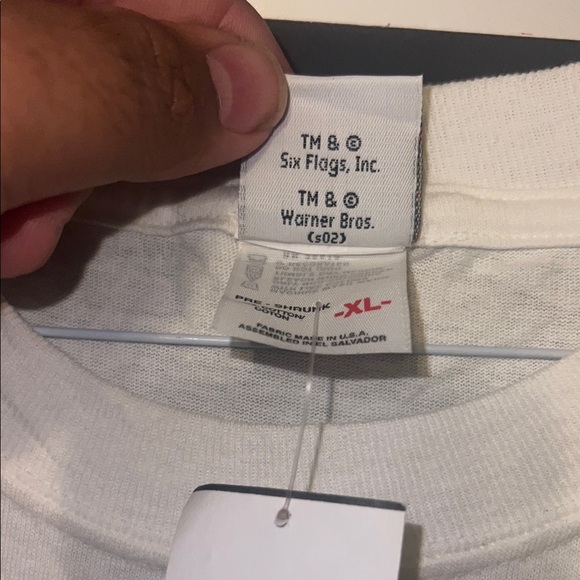 2002 Six Flags Worlds of Adventure T-Shirt - Picture 4 of 8